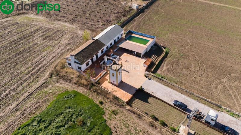 Foto 3cf16ed7-1d39-465a-8737-c96b13c85bba. Casale con parcheggio in Rosaleda - Juventud Granada