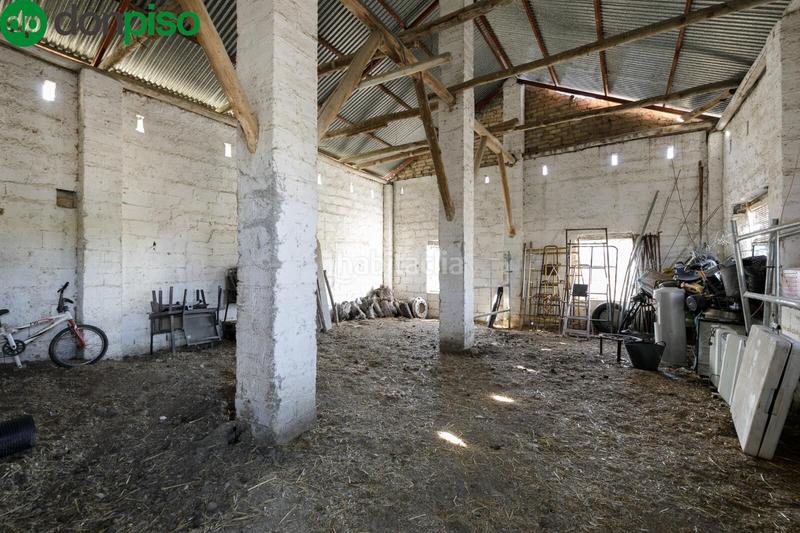 Foto 919997cb-150a-4320-ad4e-e6d14ac2c813. Casale con parcheggio in Rosaleda - Juventud Granada