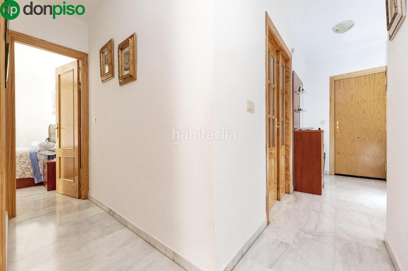 Foto 905aefed-0124-46e5-ac56-0d9a635f5db6. Appartamento con riscaldamento parcheggio in Barrio de la Vega Monachil