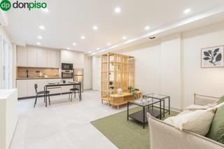 Office space  Avenida avenida del doctor gálvez ginachero. Oficina a estrenar en martiricos! con patio de 50m2