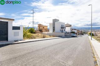 Terreny residencial a Avenida cerro de alfonsico 20. Terreno a la venta en peligros