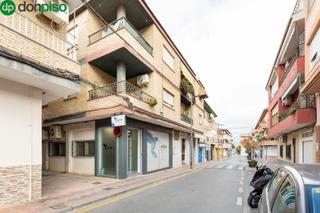 Local Comercial  Calle de vizcaya. Venta de local de 171 m2 en armilla granada