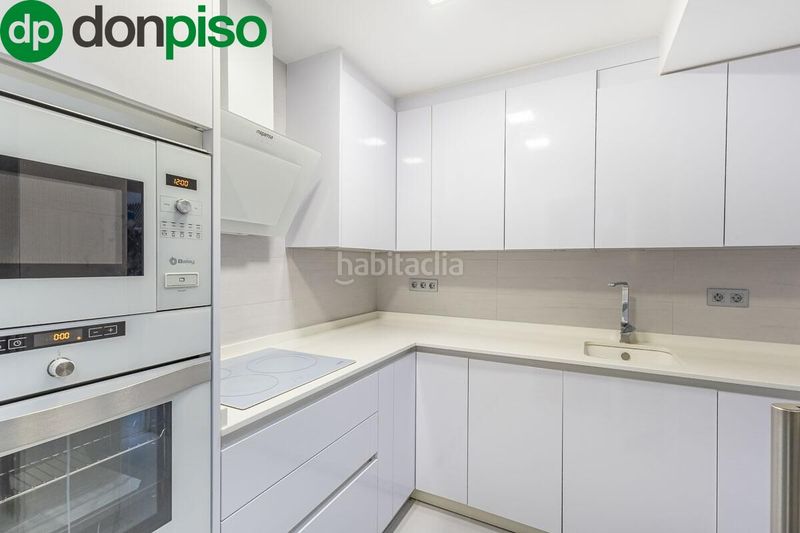 Foto 38a96cf0-0f9f-4944-b552-3a8dbc229210. Pis amb calefacció a Fígares Granada
