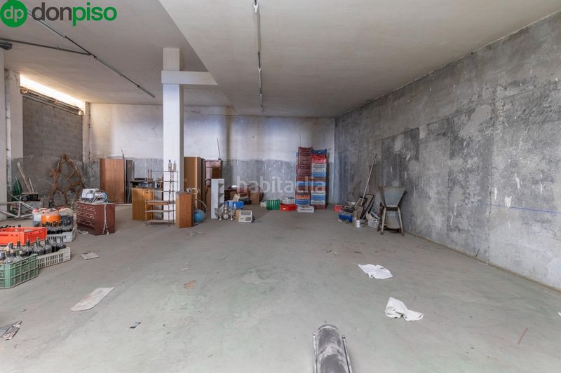 Foto 4798686b-cdf4-48ee-a1f6-3eb6385743e0. Local comercial excelente oportunidad de inversión en los rebites en Huétor Vega