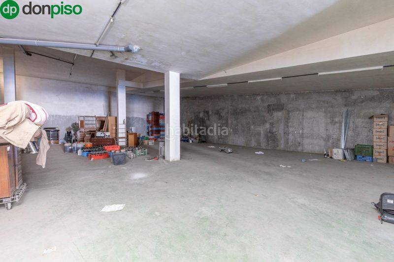 Foto 694d3fc3-e767-4701-8f3c-1e4301bd22ee. Local comercial excelente oportunidad de inversión en los rebites en Huétor Vega