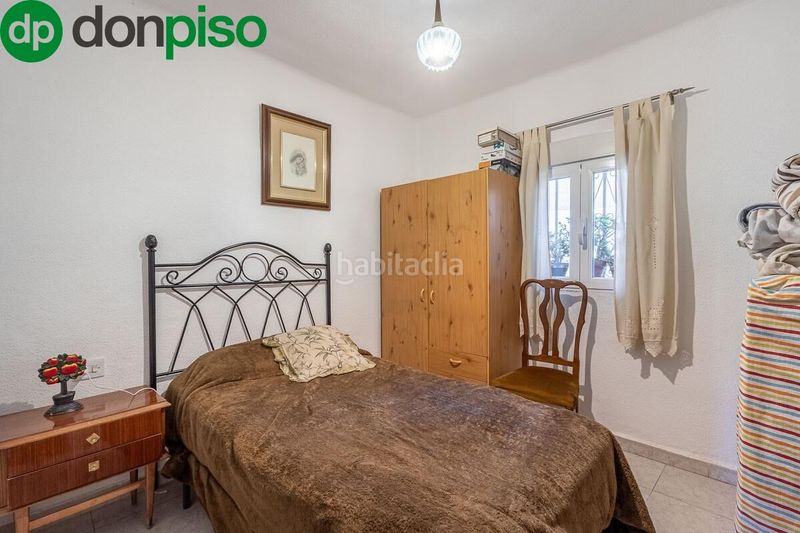 Foto e8dfefea-bef8-4d43-96e3-7309b43547b3. Pis a Barrio de Zaidín Granada