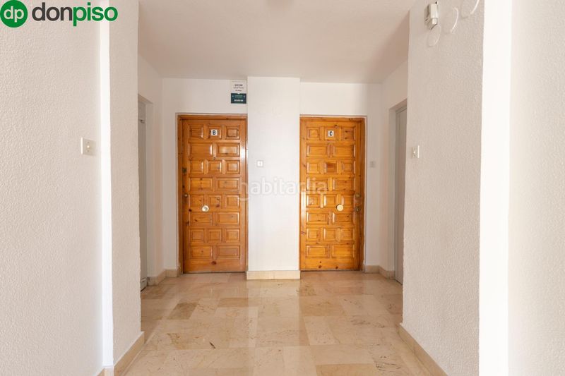 Foto ca027fbd-6d93-4b0e-8157-4ad15e90f157. Pis a Cartuja Granada