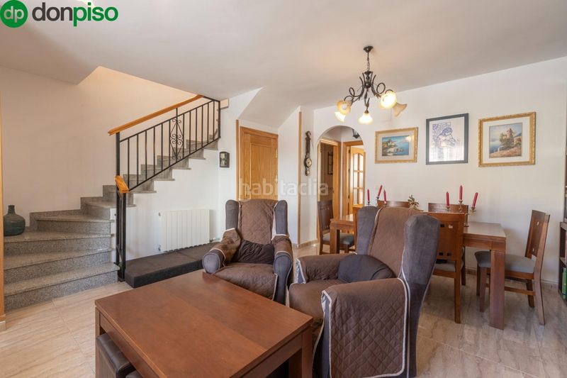 Foto 0cd6878d-10db-4742-a6da-bbd8a915eba4. Casa adossada amb calefacció aparcament a Ventas de Huelma