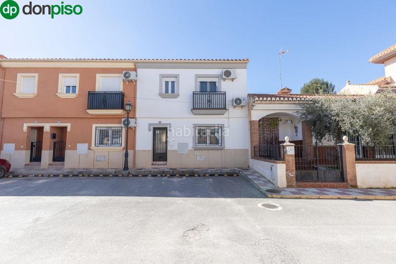 Foto ef40c37e-55fd-4f52-8114-325195b5fe28. Casa adossada amb calefacció aparcament a Ventas de Huelma