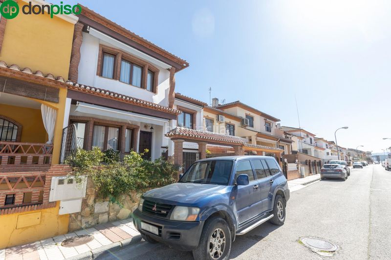 Foto 71ef731d-e950-4490-a4be-b1cec7c06fc0. Maison jumelée dans calle de la amapola 51 dans Chauchina