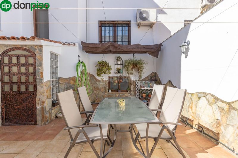 Foto c50e9d42-0a04-414b-93f4-14b051cf5789. Maison jumelée dans calle de la amapola 51 dans Chauchina
