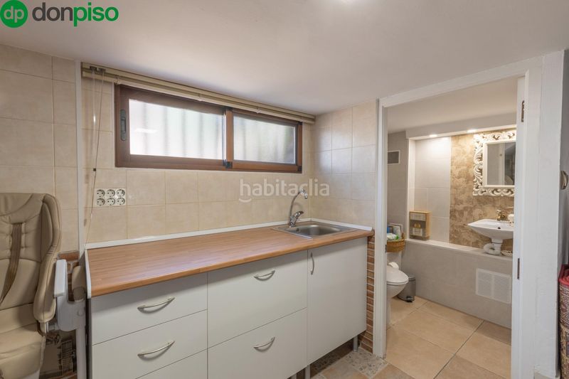 Foto d24b6c32-92a0-4ef7-97de-e875360e720d. Maison jumelée dans calle de la amapola 51 dans Chauchina