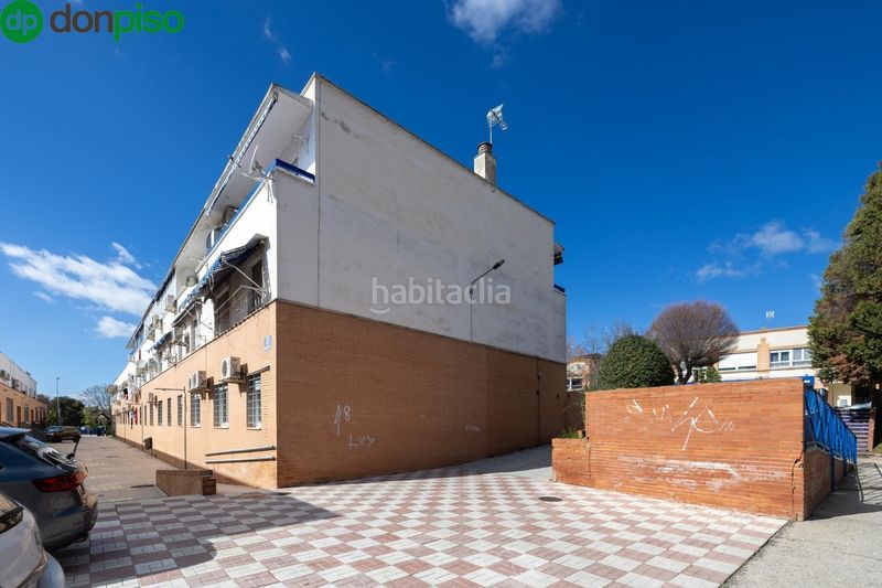 Foto 1aaeffd4-f0bb-4498-a1ae-f732b0b11d29. Apartament amb aparcament a Albolote