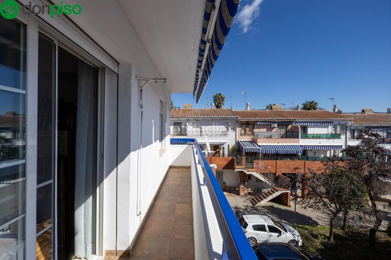 Foto 1f02fd0b-d3a8-4a80-a5cf-e489583d3217. Apartament amb aparcament a Albolote