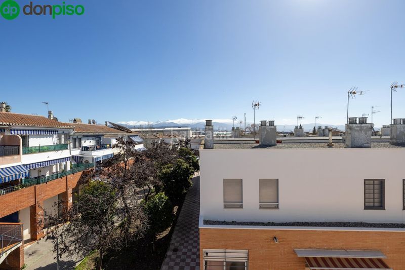 Foto 3bf163df-225d-4fd5-ad68-f906b4dfb085. Apartament amb aparcament a Albolote