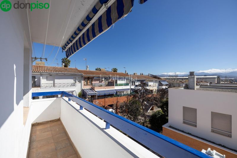 Foto 8f55af4f-2cf1-4af6-a1e9-a57bd61e1f90. Apartament amb aparcament a Albolote