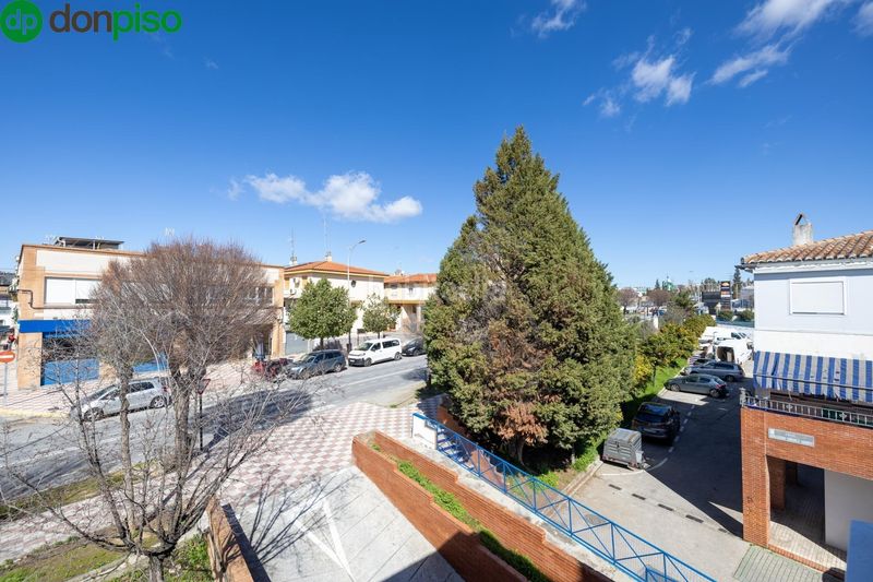 Foto b5730ede-37d0-4bc5-9f4c-ecf5d50f81aa. Apartament amb aparcament a Albolote
