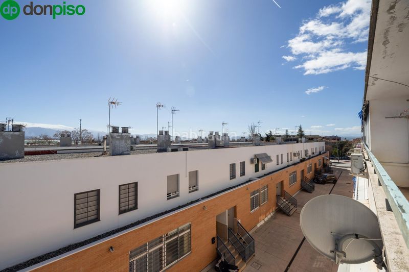 Foto df67187f-466f-4701-b9d6-48e4bc06ace9. Apartament amb aparcament a Albolote