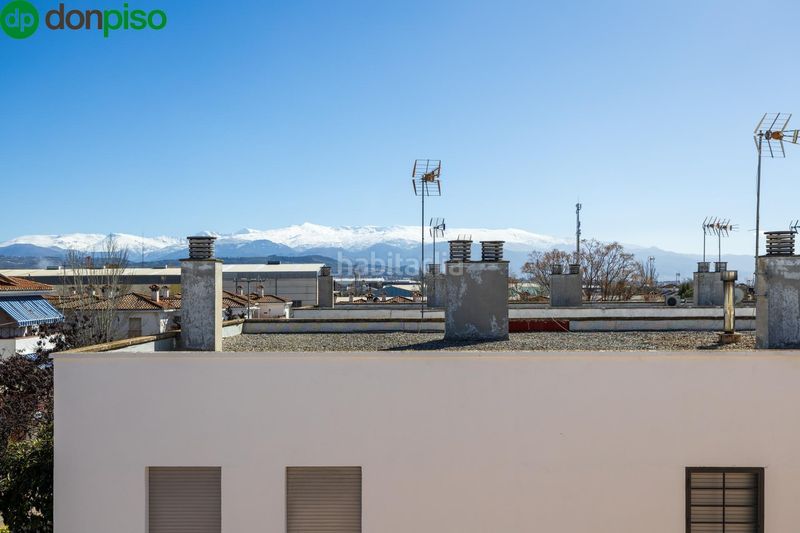 Foto e2569e36-da6c-4ae9-a71a-763f9787a9c7. Apartament amb aparcament a Albolote