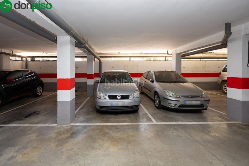 Foto f3a4af91-6bca-4d07-b4bc-8980b669b7f2. Apartament amb aparcament a Albolote
