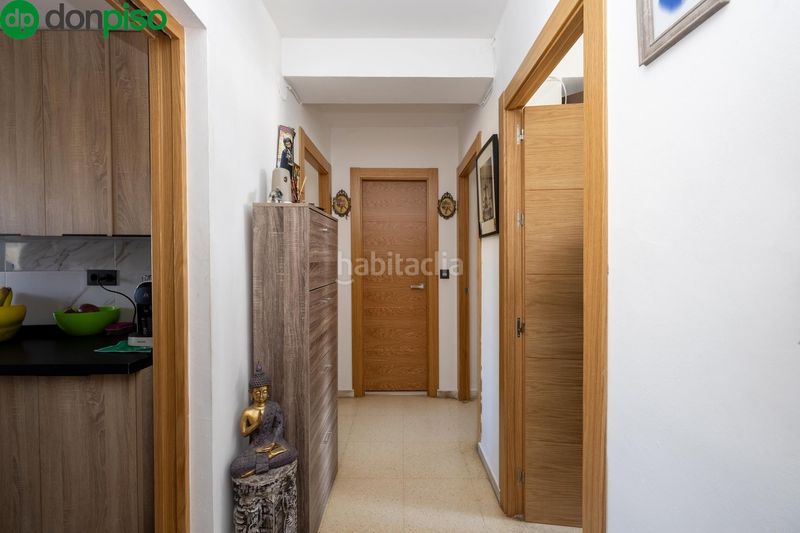 Foto f9ba7975-4d3c-4f8a-a168-7503f3683cc9. Apartament amb aparcament a Albolote