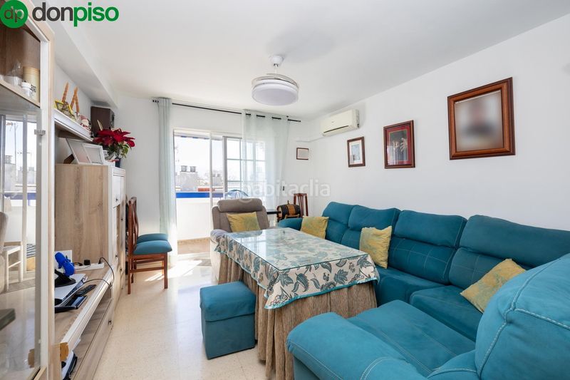 Foto fa16a681-6299-43f7-98b1-84d2ebd2d0a3. Apartament amb aparcament a Albolote