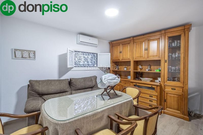 Foto 478b6730-173c-4377-b026-f25dd63c9458. Casa encantadora casa de una planta con amplio terreno y piscina en guájar faragüit en Guájares (Los)