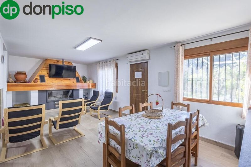 Foto 7fb61344-d71a-4dac-943b-b81cad2e7bea. Casa encantadora casa de una planta con amplio terreno y piscina en guájar faragüit en Guájares (Los)
