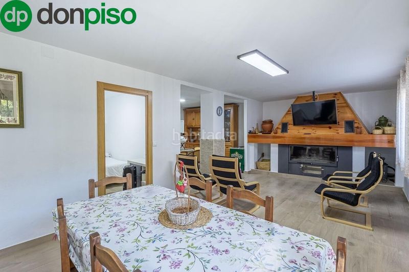 Foto 9f5d7c9b-d030-4ee7-aaf8-934d919978be. Casa encantadora casa de una planta con amplio terreno y piscina en guájar faragüit en Guájares (Los)