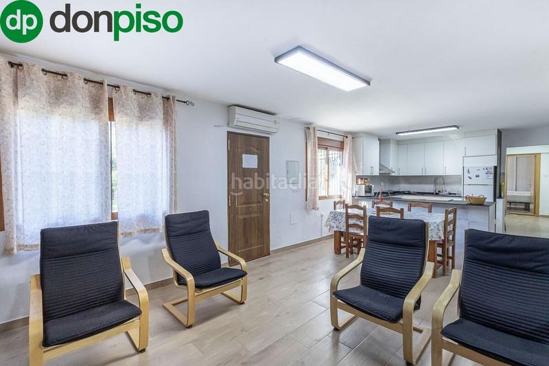 Foto f8bbbedc-69ee-472f-b0f8-8217d5a11c76. Casa encantadora casa de una planta con amplio terreno y piscina en guájar faragüit en Guájares (Los)