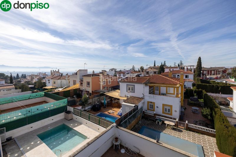 Foto ea4ee063-55d4-410d-9882-4fd2164b40da. Casa aparellada amb aparcament piscina a Peligros