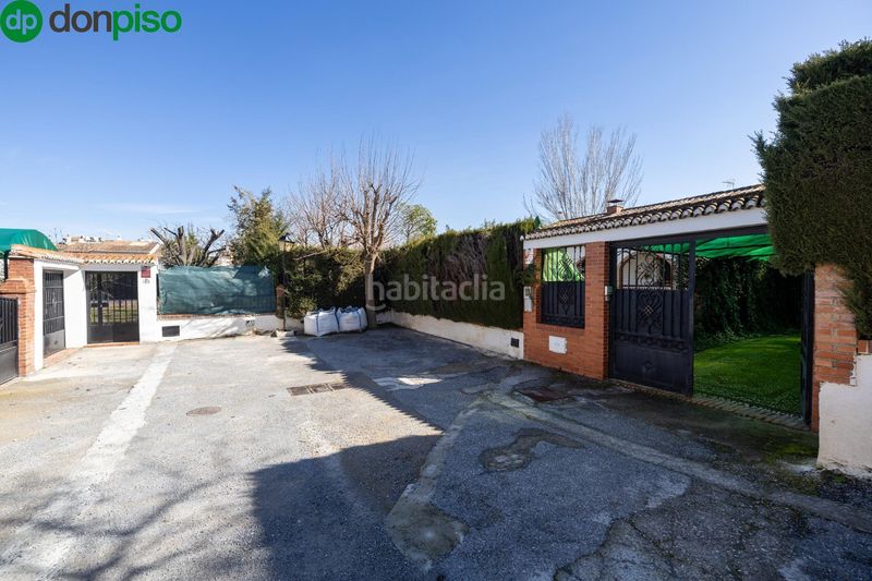 Foto 60b3fc1b-ca03-4188-9760-b995b7443b2b. Xalet amb aparcament piscina a Ogíjares