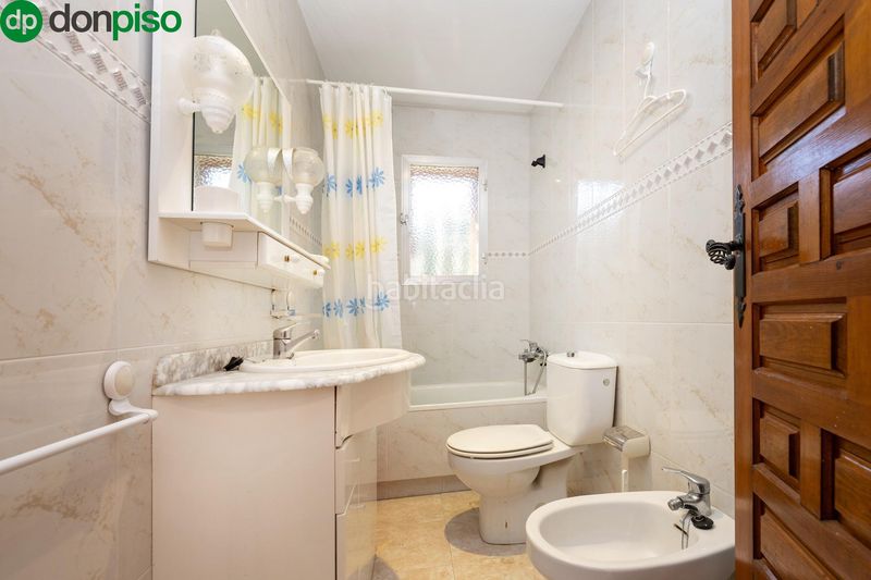 Foto a4d32abe-3e9c-420c-ace3-f78fd54b33c1. Xalet amb aparcament piscina a Ogíjares