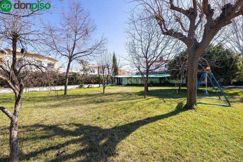 Foto e77d043e-111a-487b-85cc-38f6df0c5c0a. Xalet amb aparcament piscina a Ogíjares