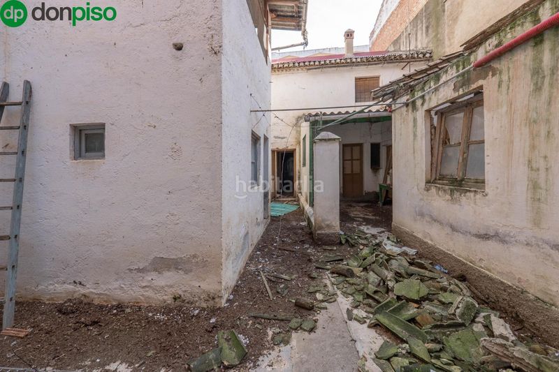 Foto f5fc0889-59bb-4118-aa6c-62c499dfbd50. Residential plot in centro de Albolote Albolote