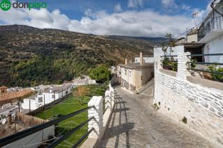 Wohngrundstück  Rodadera. Magnífico solar en pampaneira