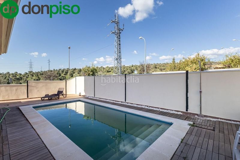 Foto 5c6b23a8-b047-4743-8c69-e69d464f3d08. Maison jumelée avec chauffage parking piscine dans Huétor Vega