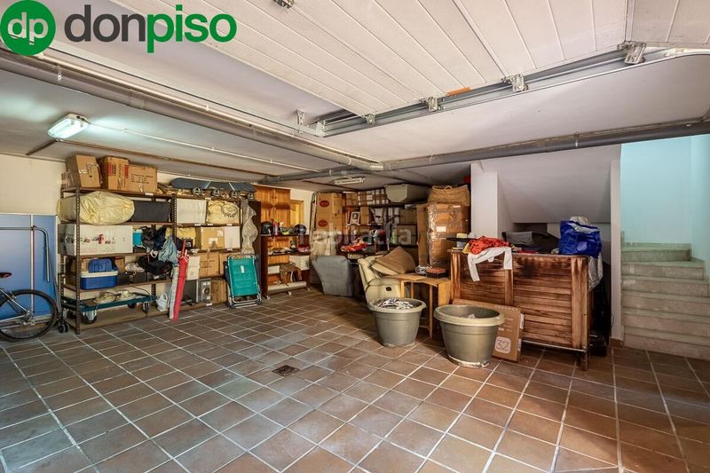 Foto e9f957d3-0fa0-4db7-9fdd-2c7f130cbeec. Maison jumelée avec chauffage parking piscine dans Huétor Vega