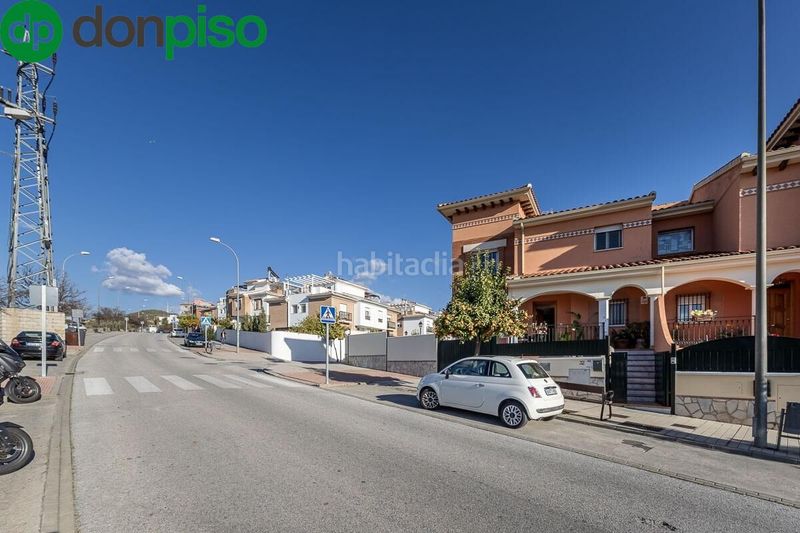 Foto ffef5f05-7873-4906-bfca-73174765ca13. Maison jumelée avec chauffage parking piscine dans Huétor Vega