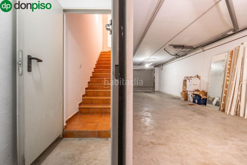 Foto 4b779a97-05f7-4ee5-b7f2-7759276dfc72. Casa adossada amb aparcament a Ogíjares