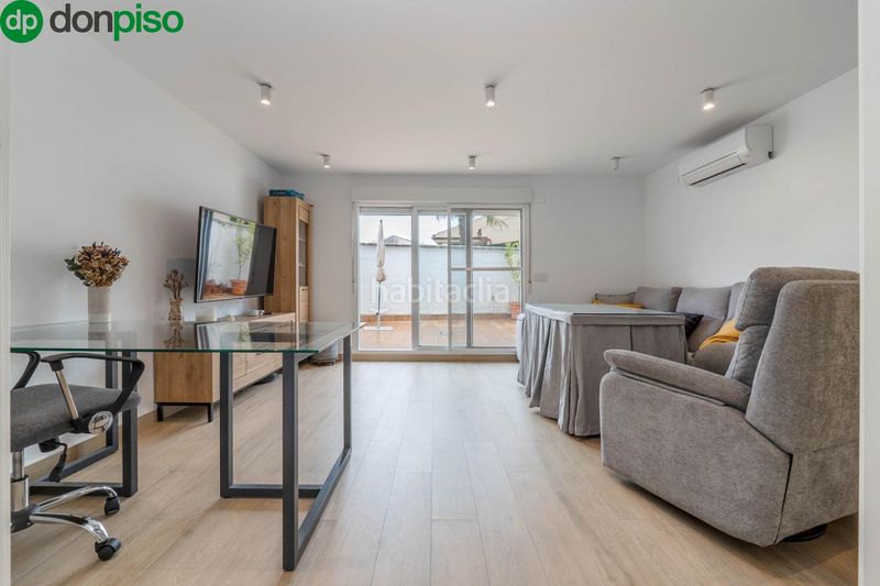 Foto 60c9c640-9051-496e-9354-8dbcf295300c. Casa adossada amb aparcament a Ogíjares