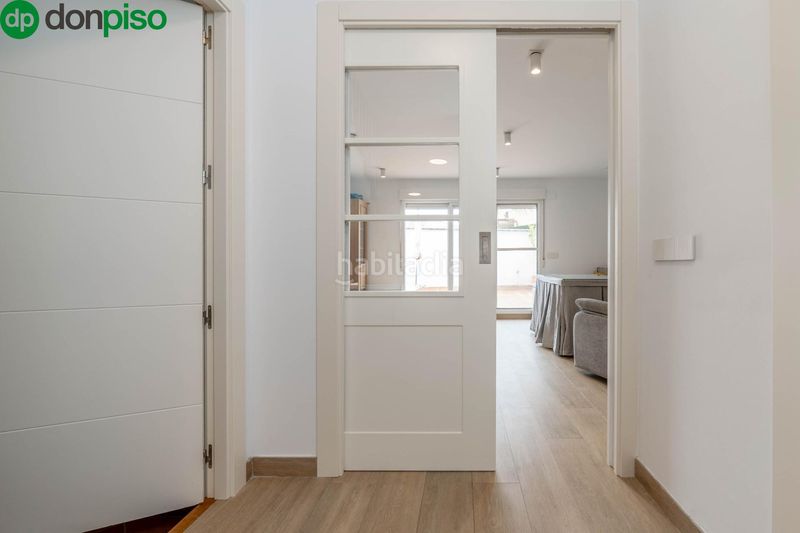 Foto c24790da-f344-4f84-b360-1a52e1783197. Casa adossada amb aparcament a Ogíjares