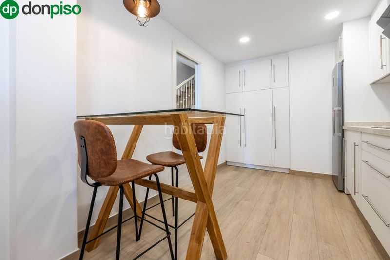 Foto ccf9eed3-e7a9-4976-9602-79e66b35bb85. Casa adossada amb aparcament a Ogíjares