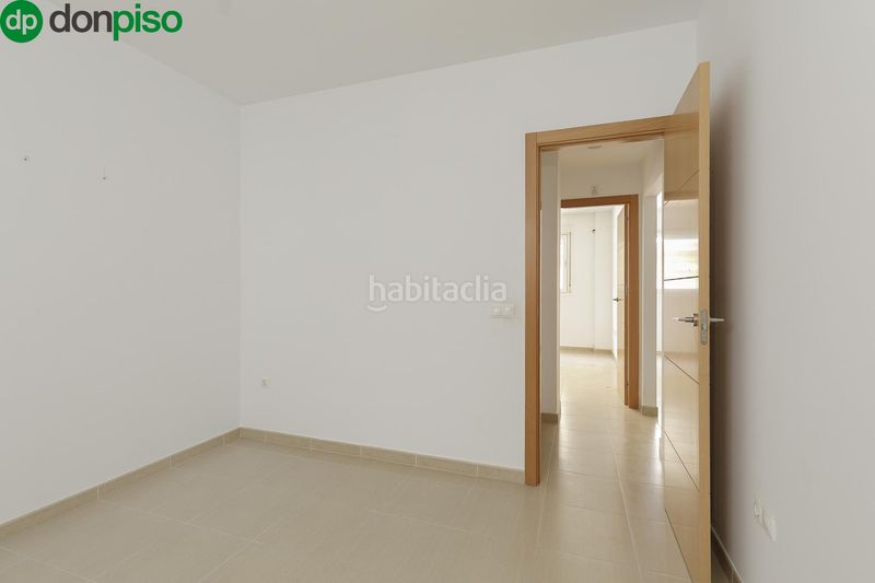 Foto b1989347-f874-4d90-ab1a-fe84526cf69b. Pis amb aparcament a Pinos Puente