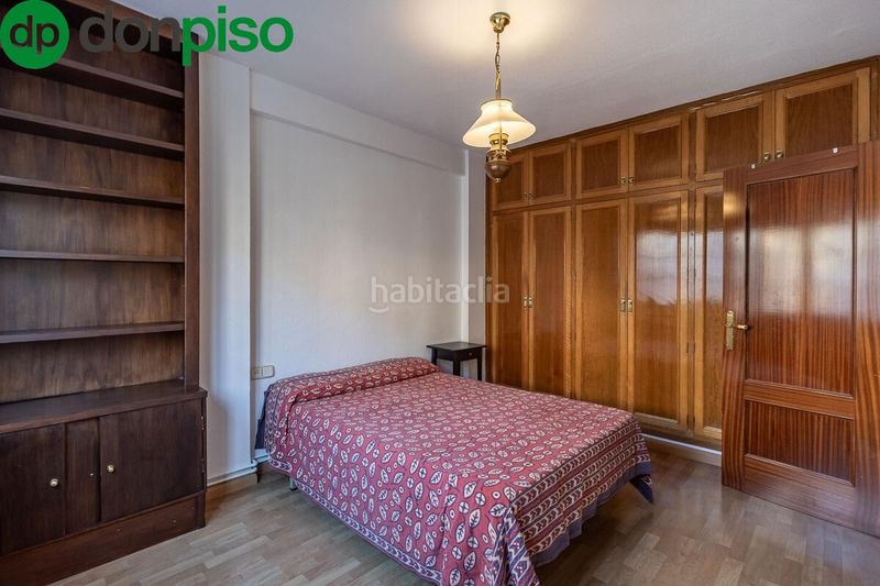 Foto 04eb806b-9272-43f8-ab16-67402d800f80. Pis amb calefacció a Barrio de Zaidín Granada
