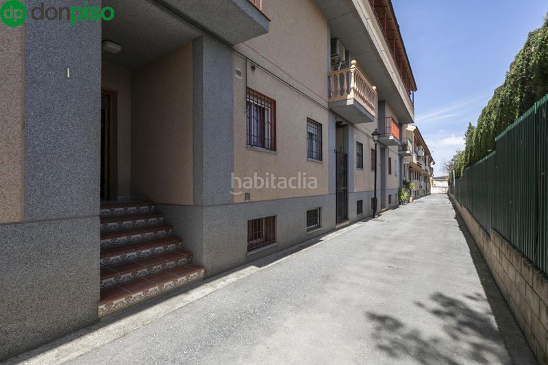 Foto 789a9ce7-2b6c-49f9-8742-aa1c228a93fa. Dúplex amb aparcament a Ogíjares