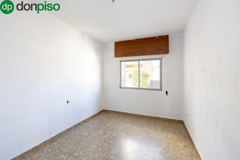 Foto 123ccb3e-d9ef-4da4-baec-6137159d35e1. Casa amb aparcament piscina a La Zubia Ciudad Zubia (La)