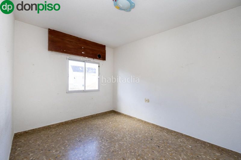 Foto 4a3639c1-3655-46ff-86ee-cba9821e9847. Casa amb aparcament piscina a La Zubia Ciudad Zubia (La)
