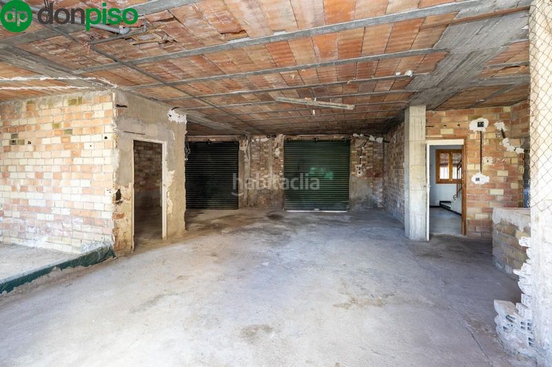 Foto b99935ad-6b42-4f0c-972b-a806bde5e068. Casa amb aparcament piscina a La Zubia Ciudad Zubia (La)