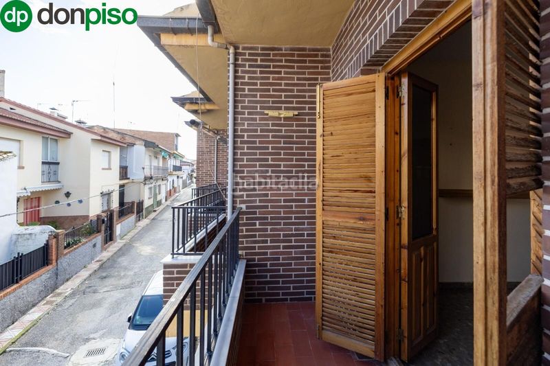 Foto be8f8254-24a5-482c-a530-7bc37b4ed024. Casa amb aparcament piscina a La Zubia Ciudad Zubia (La)